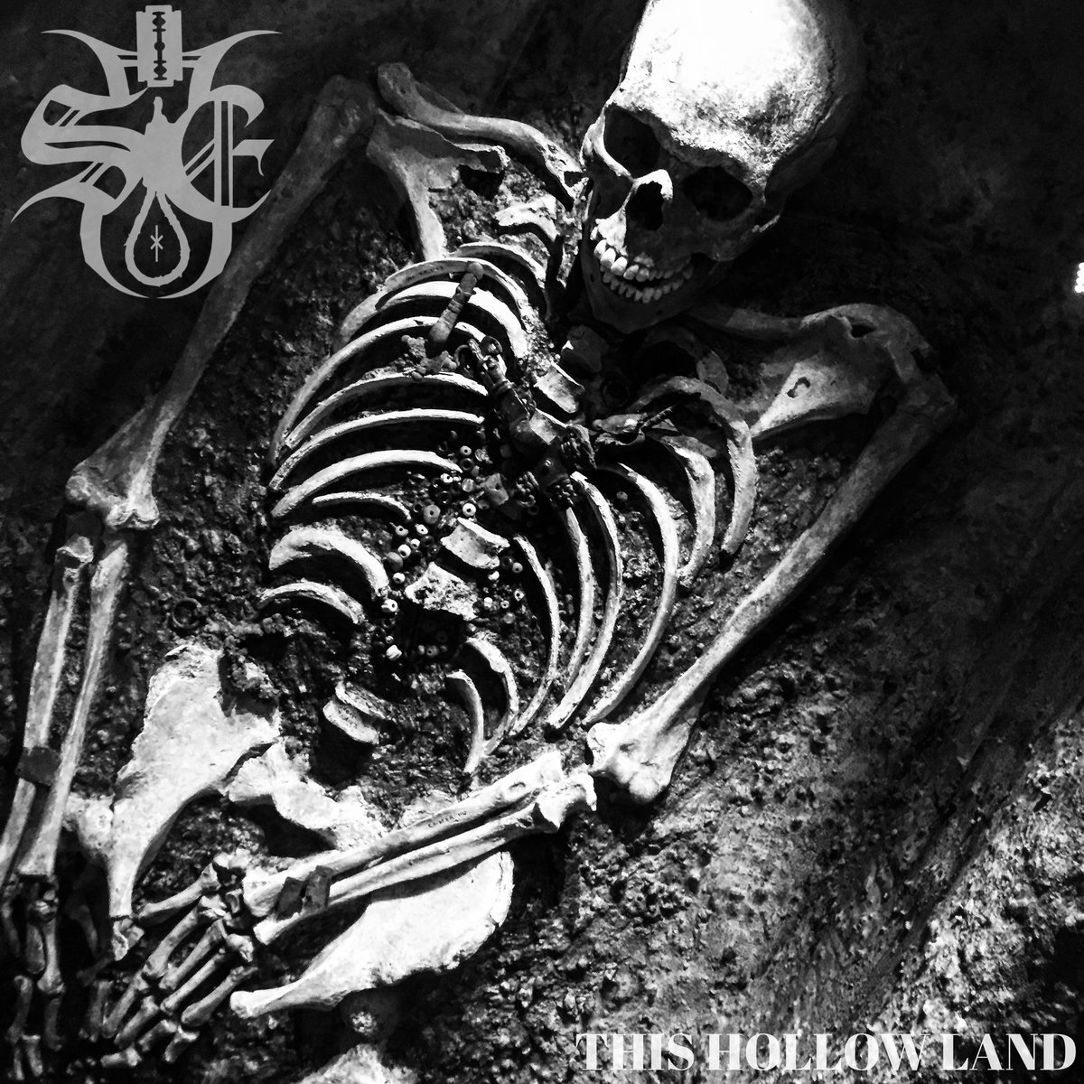 Стрийм: Sykelig Englen : This Hollow Land