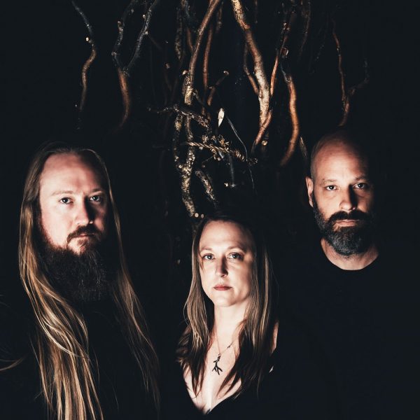EIGHT BELLS представят сингъла “Nadir”