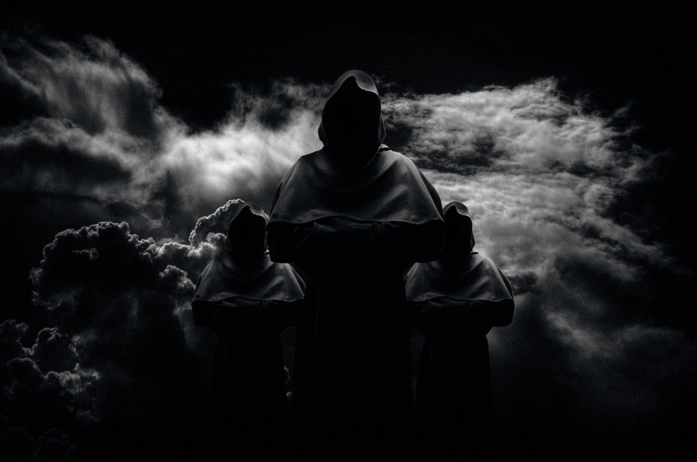 BLUT AUS NORD с видео към песента “Nameless Rites”