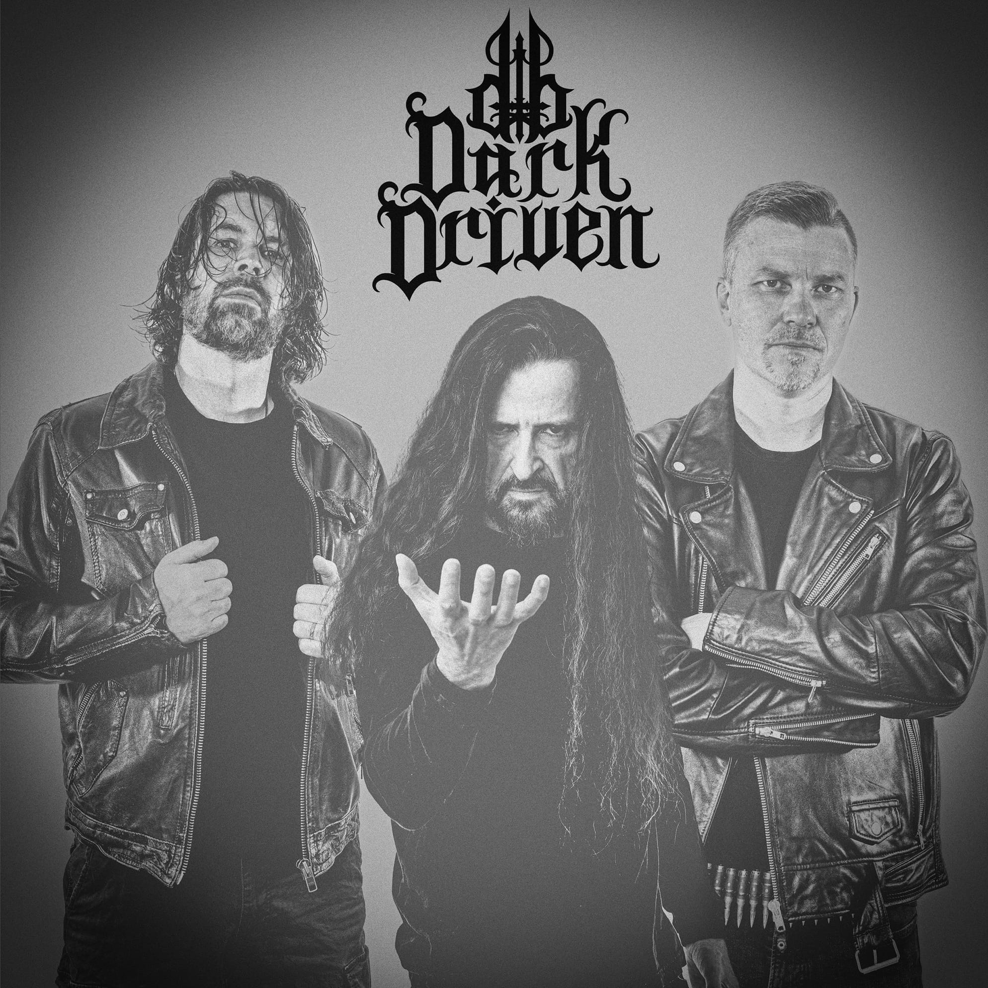 Dark Driven представят дебютния си сингъл “Through waves of sand”