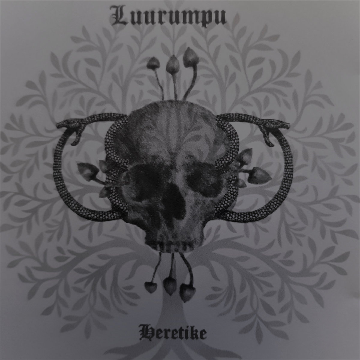 Чуйте “Heretike”, дебютният запис на LUURUMPU