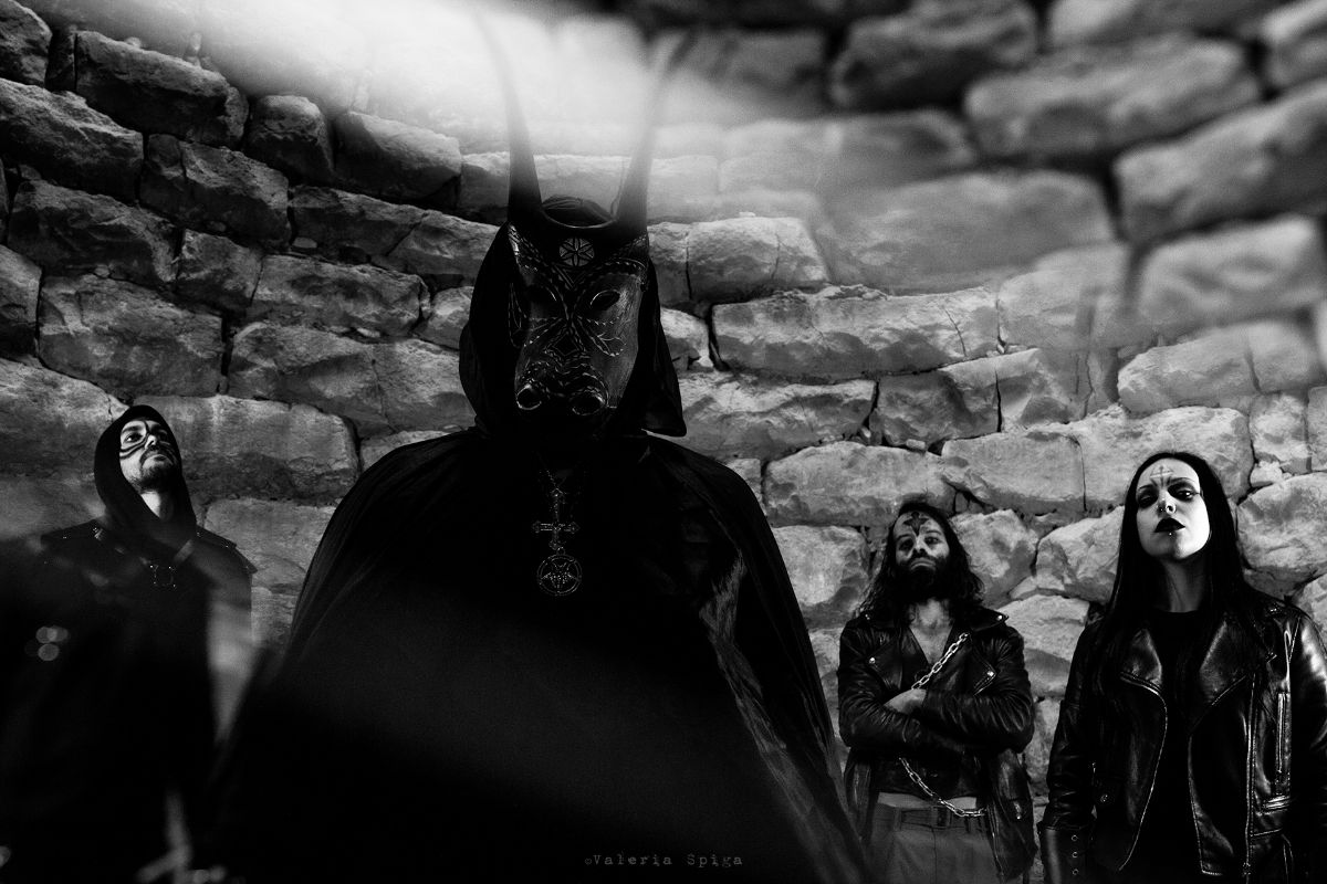 VULTUR premiere their new ritual, “Cultores de Perdas e Linna”, in its entirety