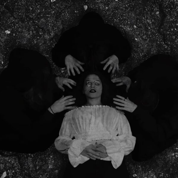 Kõdu unveil the spell “Kirjad Sõgedate Külast”