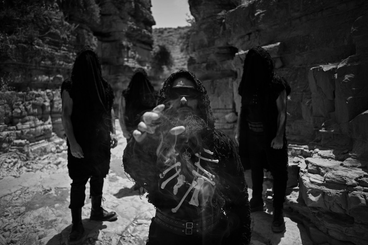 ILDARUNI unveil their new offering, “Divinum Sanguinem”