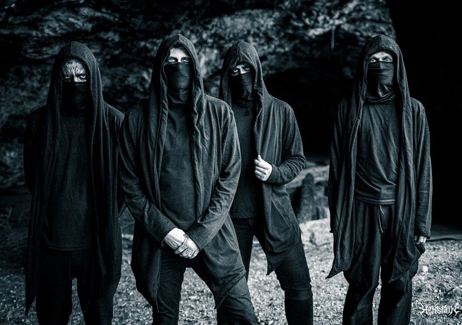 Norwegian black metal band MALUM signs with Dark Essence Records