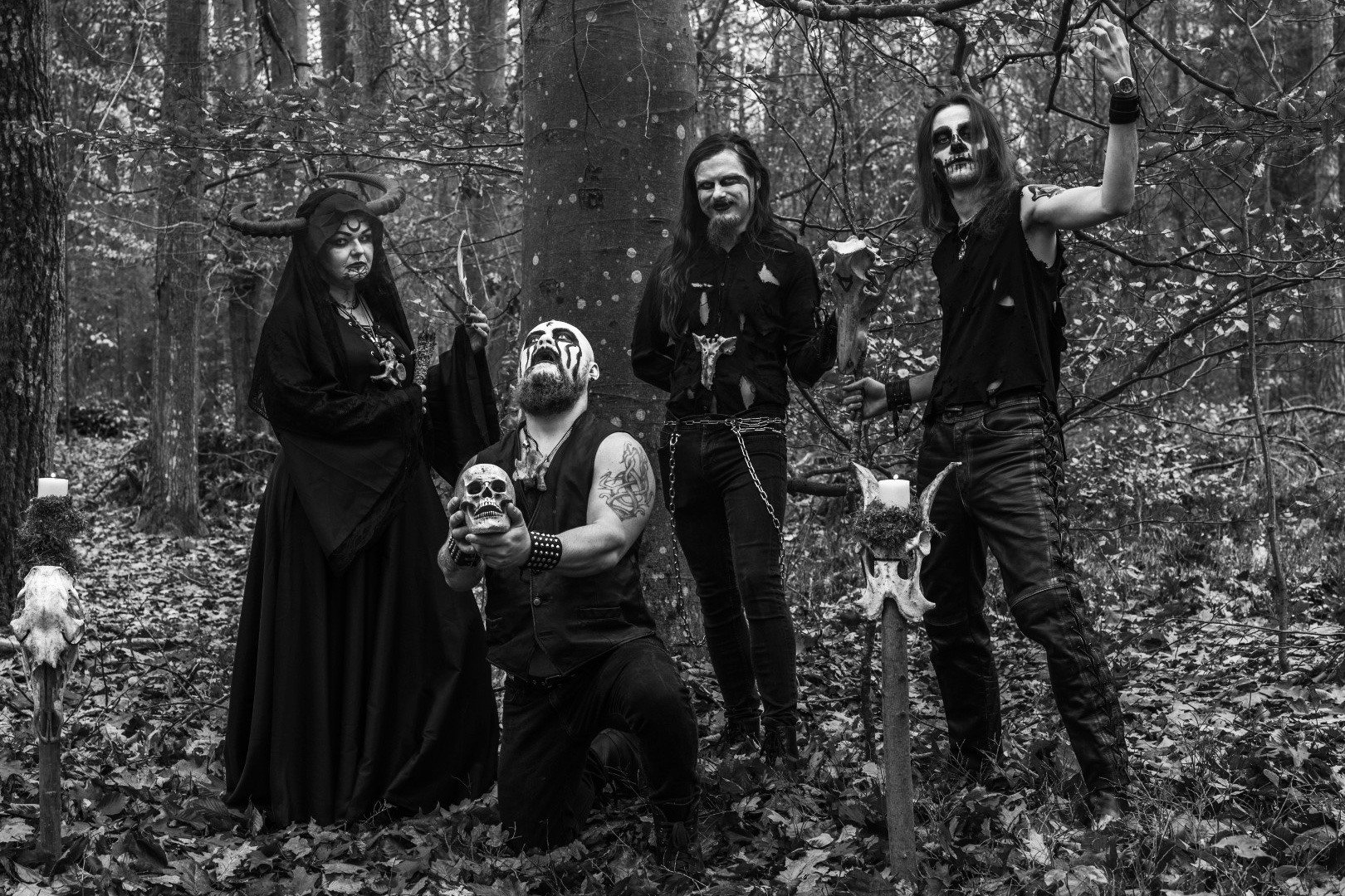 SECFREMIST return with a full stream of their latest offering, “Twój Król, Mój Wróg”