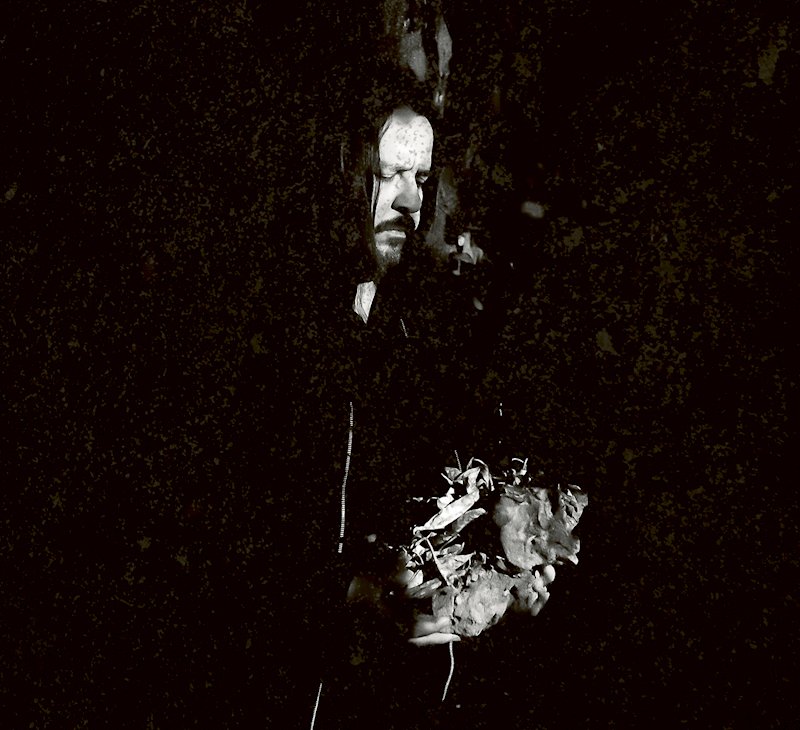 Enigmatic entity Ad Finem Omnia reveals its new offering, “Senectus Viae”