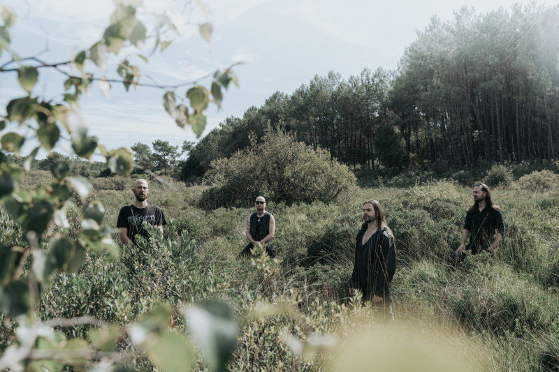 LES CHANTS DE NIHIL reveal the first glimpse into their forthcoming offering